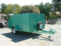 custom-garden-trailer-with-enclosed-mower-tray-and-brakes-3