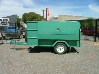 custom-garden-trailer-with-enclosed-mower-tray-and-brakes-9